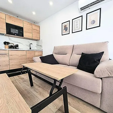 Un Pisito En Appartement *